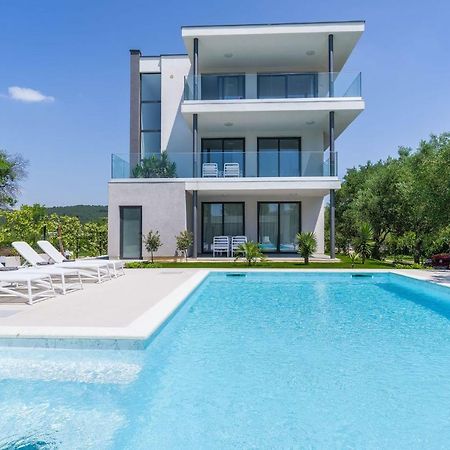 D. Marine Apartments Bibinje Bagian luar foto
