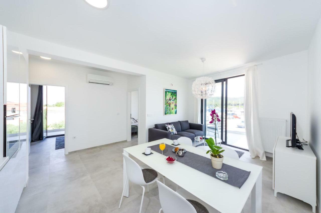 D. Marine Apartments Bibinje Bagian luar foto