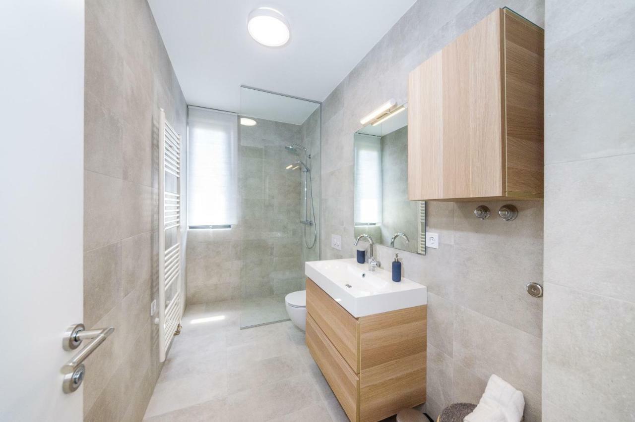 D. Marine Apartments Bibinje Bagian luar foto