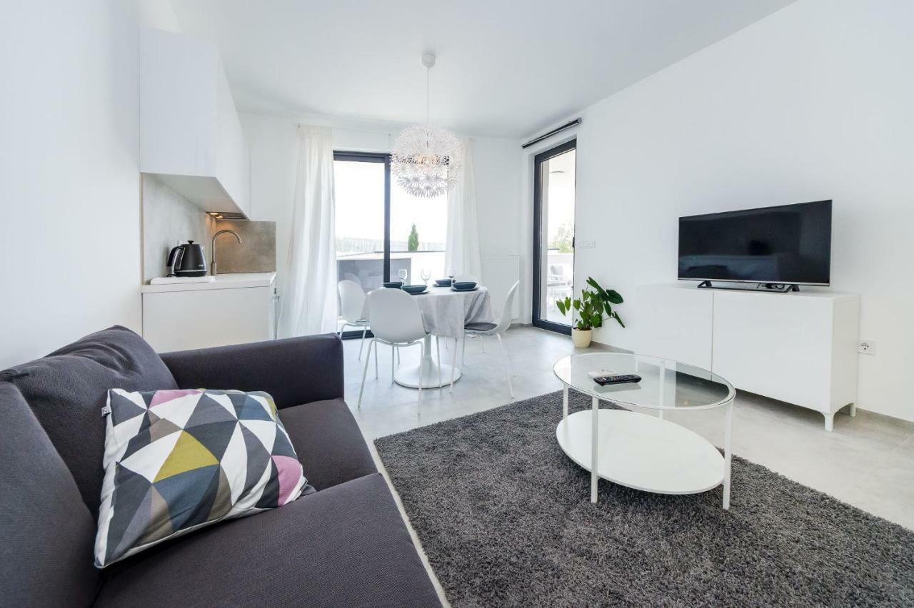 D. Marine Apartments Bibinje Bagian luar foto