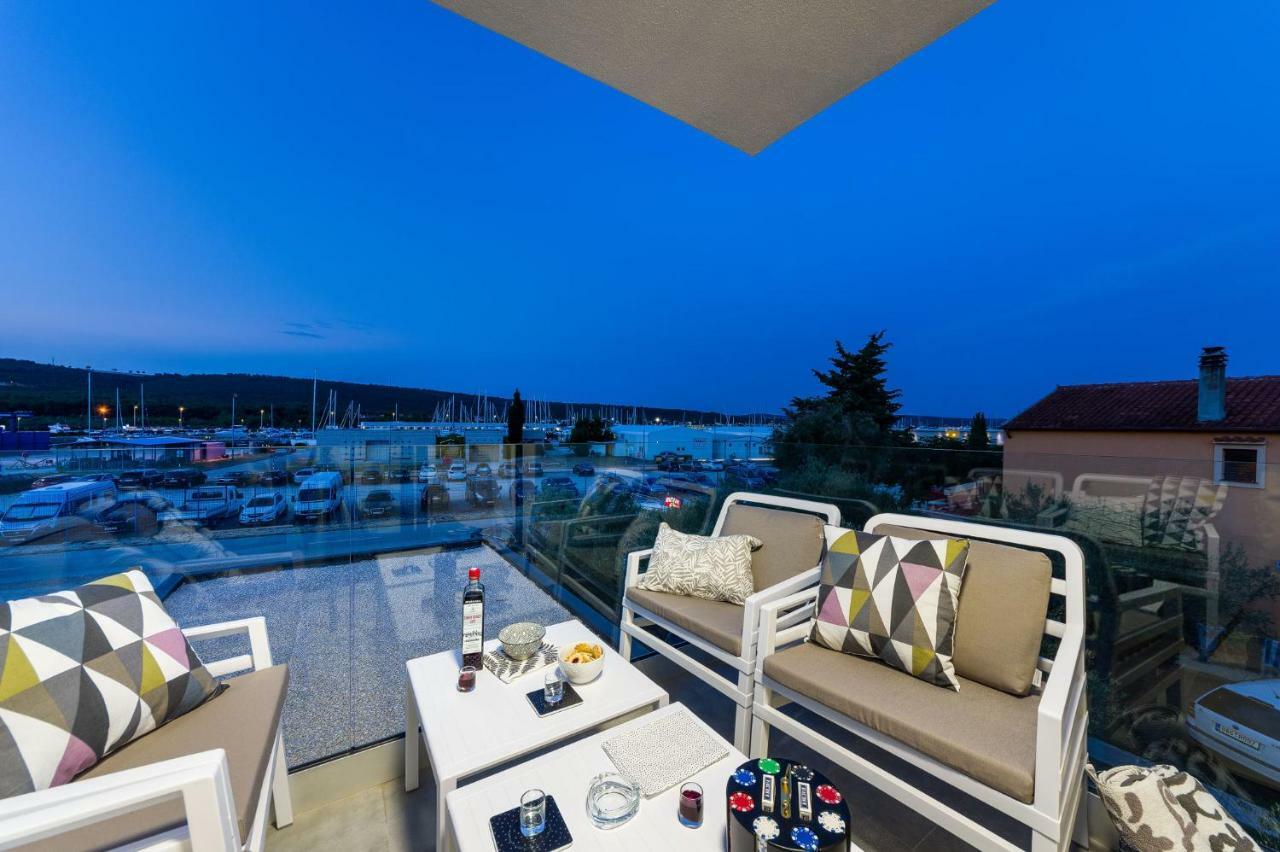 D. Marine Apartments Bibinje Bagian luar foto